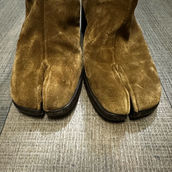 Maison Martin Margiela Brown Ankle Boots - Picture 2 of 9